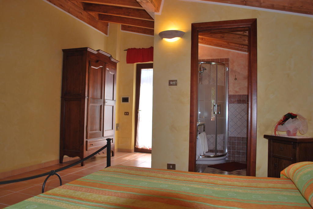 Agriturismo La Valle Di Ceri Cerveteri Rum bild
